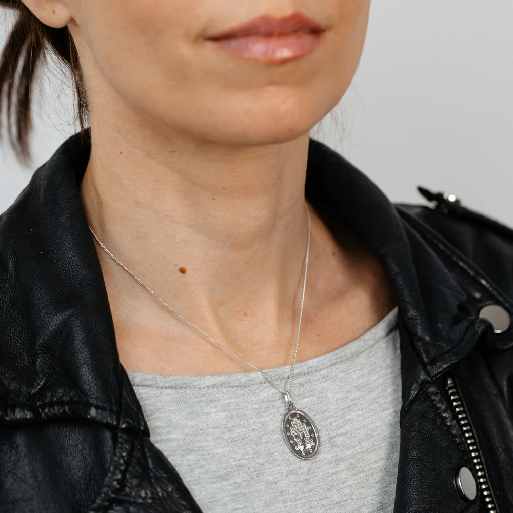 Sterling Silver Rhodium Plated Large Holy Mary Pendant - Image 3