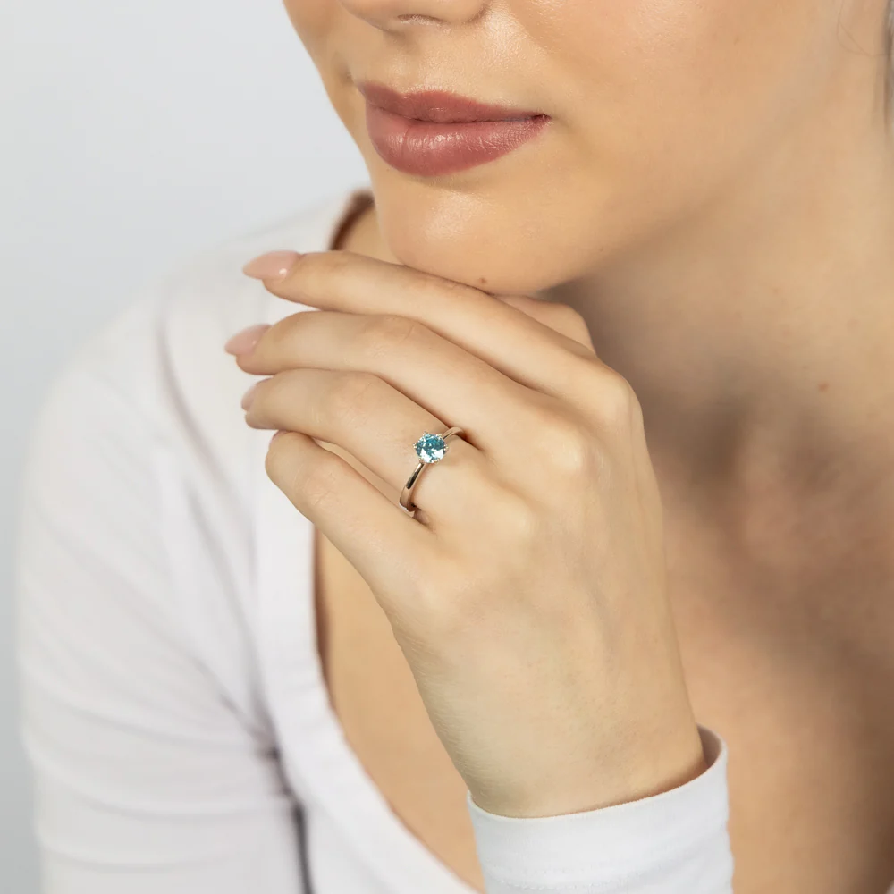 Sterling Silver Sky Blue Cubic Zirconia 6 Claw Ring - Image 3