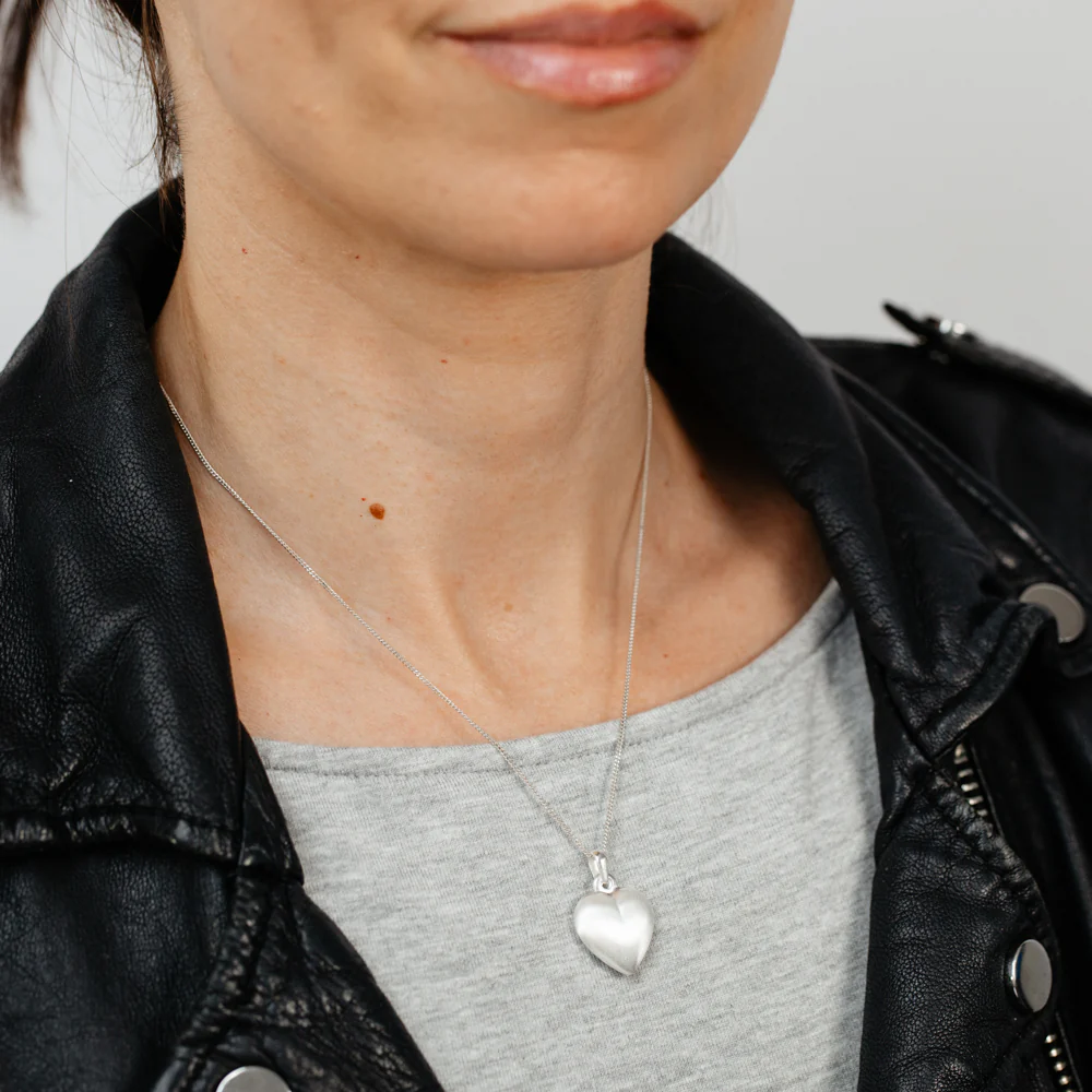 Sterling Silver Textured Heart Pendant - Image 3
