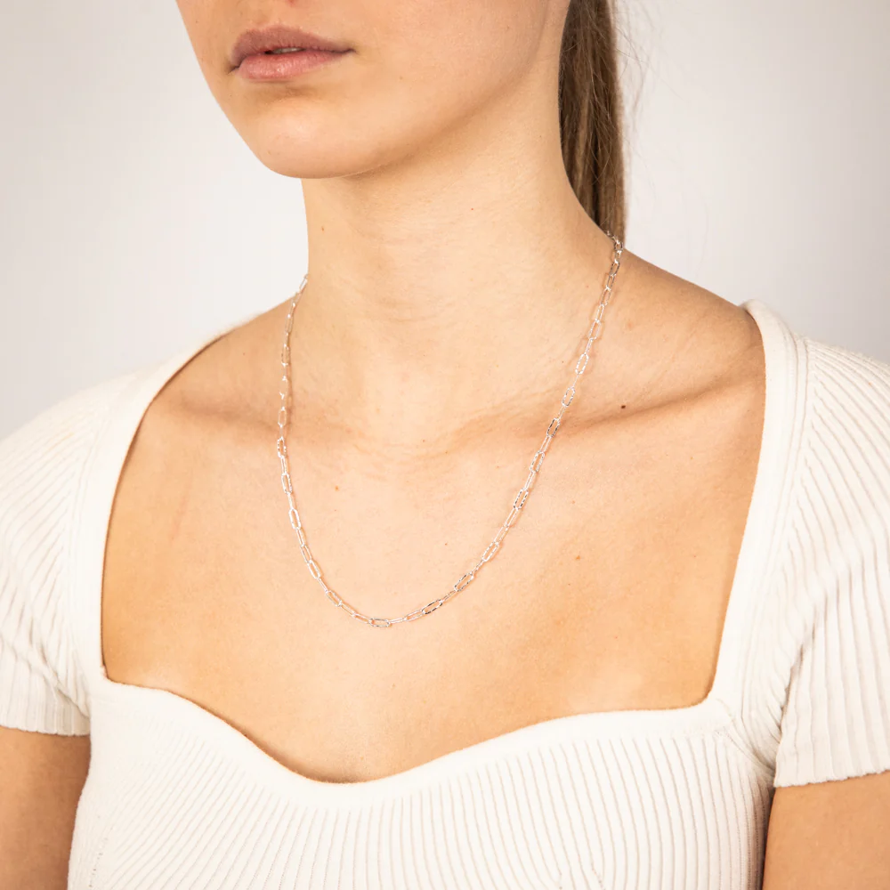 Sterling Silver Textured Paperclip 60 Gauge 50cm Chain - Image 3