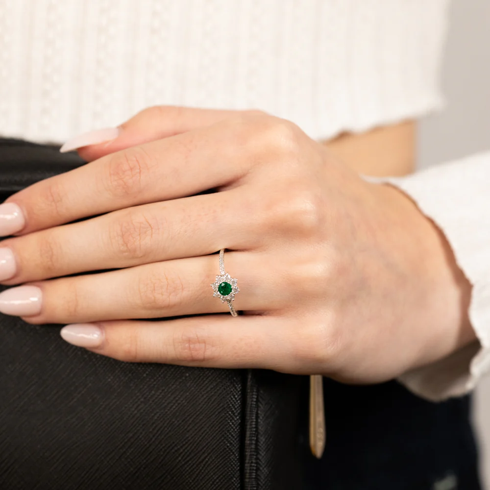 Sterling Silver White And Green Zirconia Ring - Image 3