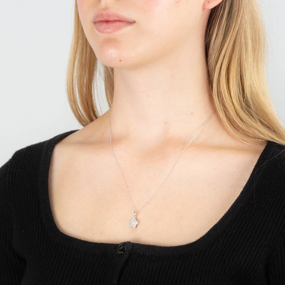 Sterling Silver With Diamond Star Shape Pendant On 45cm Chain - Image 2