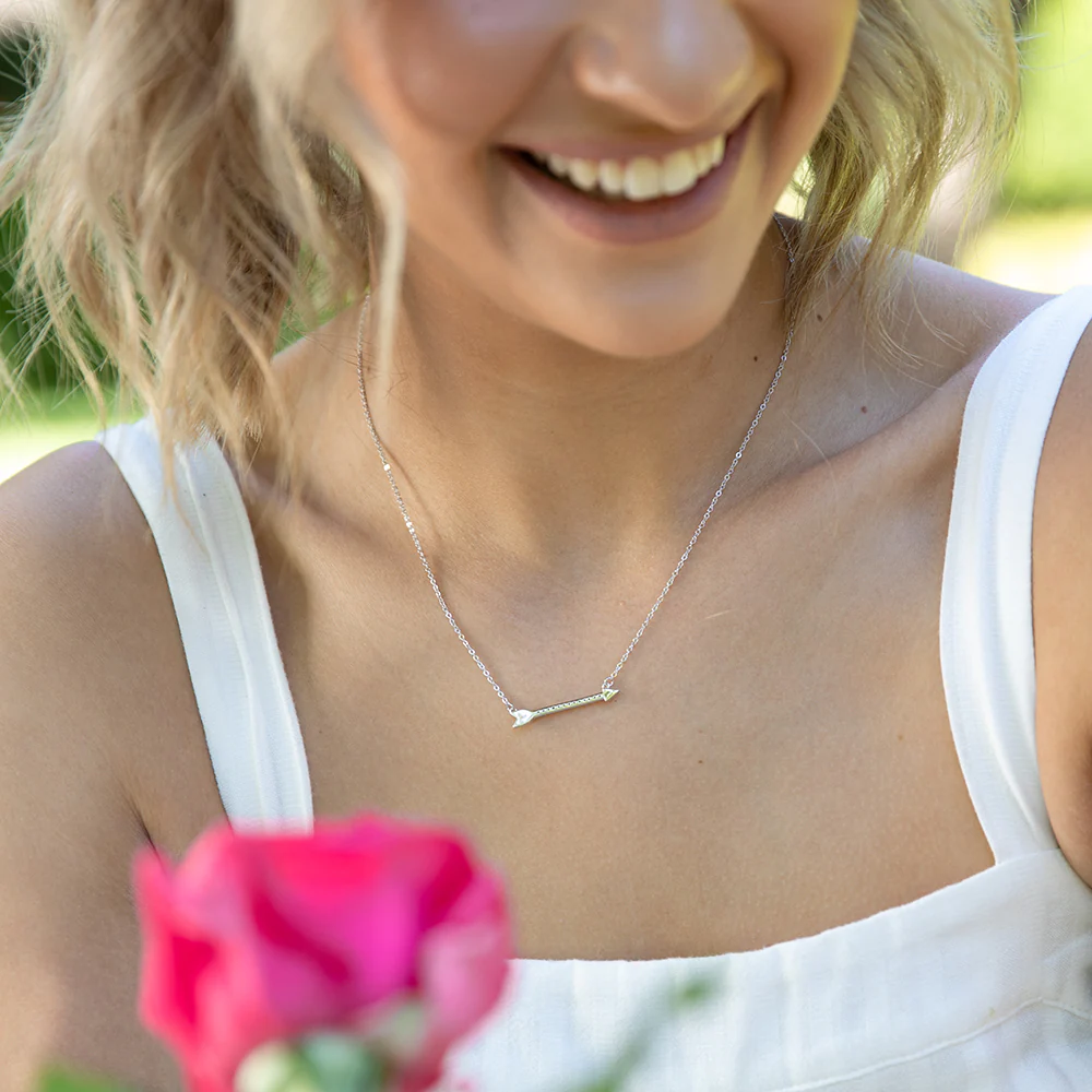 Sterling Silver Zirconia Arrow Pendant on 43cm Chain - Image 2