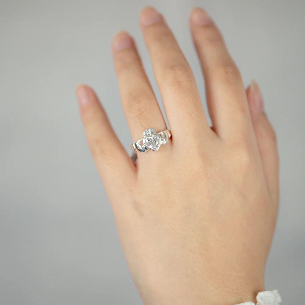 Sterling Silver Zirconia Claddagh Ring - Image 4