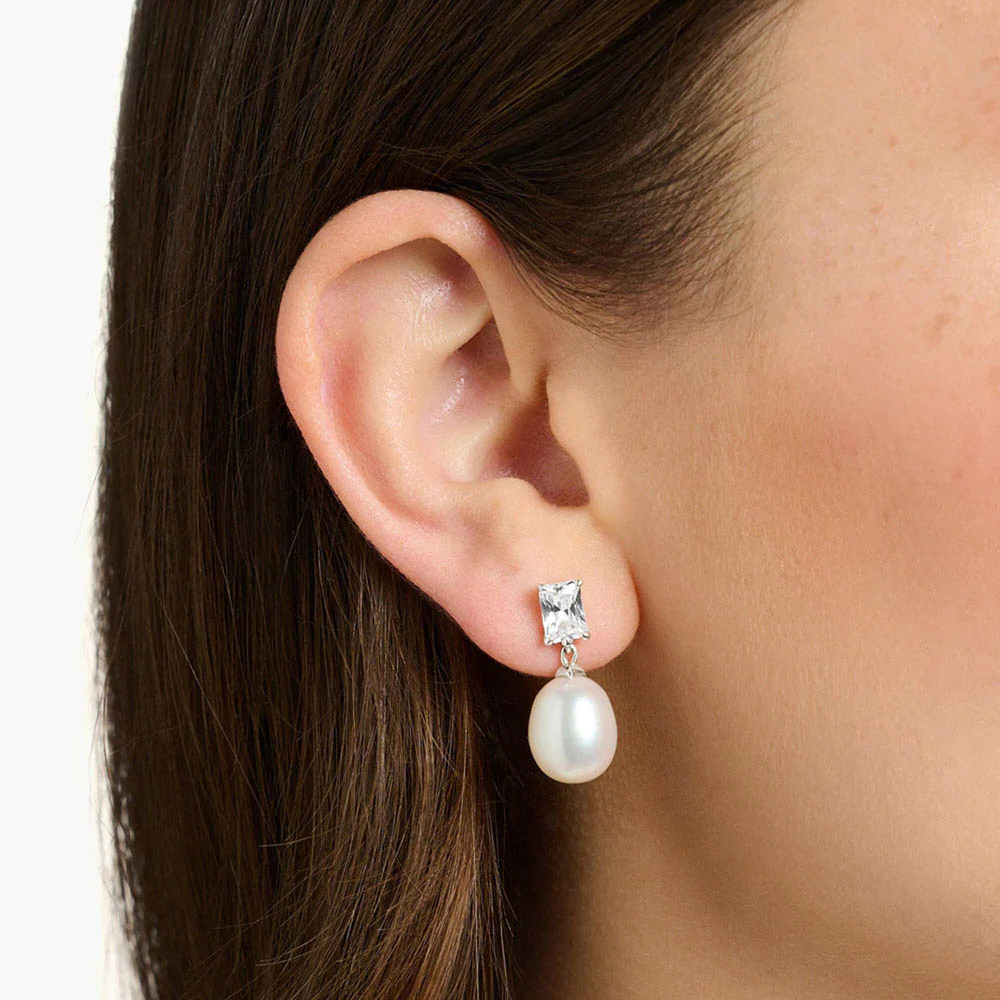 Thomas Sabo Sterling Silver Heritage Fresh Water Pearl And CZ Drop Earrings - Image 2