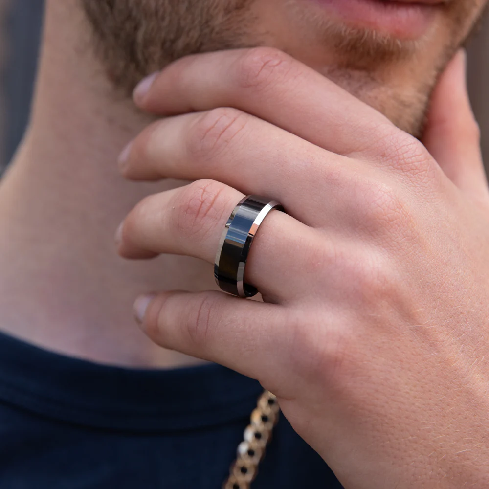 Tungsten Black Polished Centre Gents Ring  - *No Resize* - Image 3
