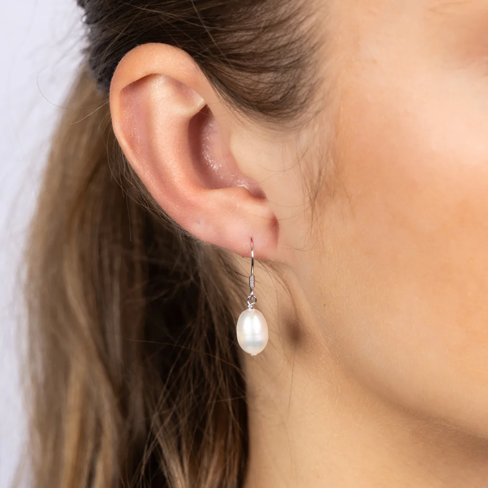 White 6x8mm Freshwater Pearl Drop Earrings - Image 2
