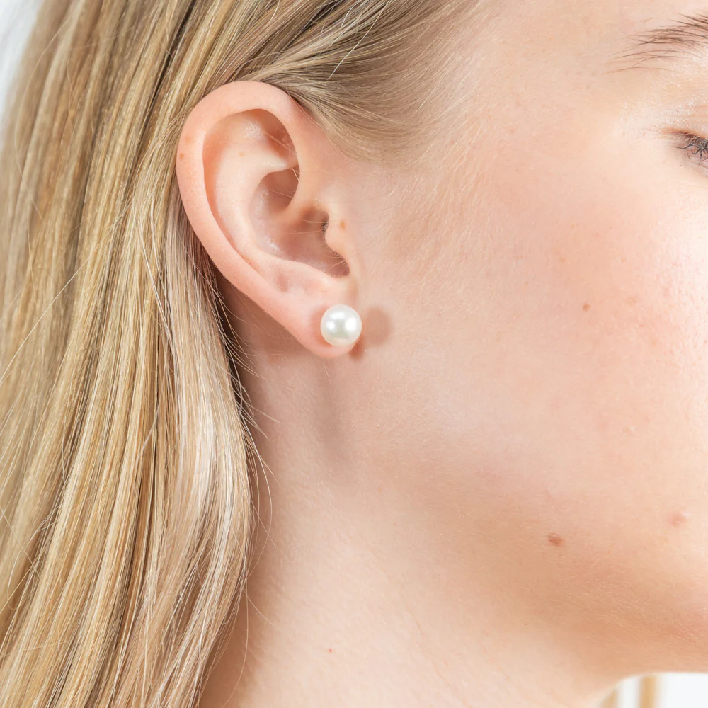 White 7.5-8mm Freshwater Pearl Stud Earrings - Image 2
