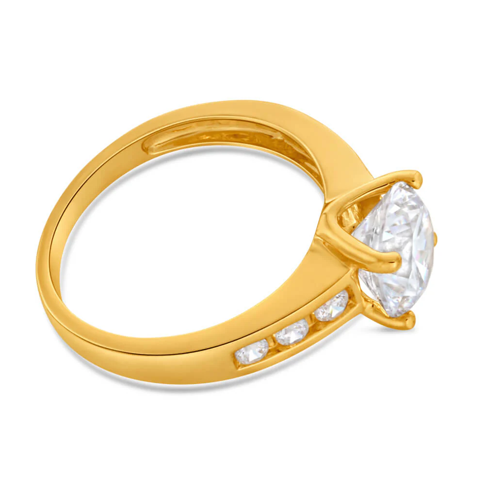 Zirconia Ring with 6 Channel Set Side Zirconias in 9ct Yellow Gold - Image 2